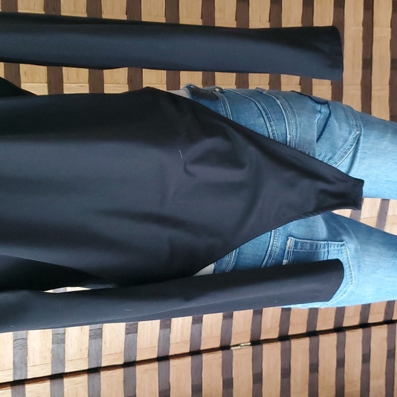 NWT!! Victoria Sport body suit - Picture 4 of 6